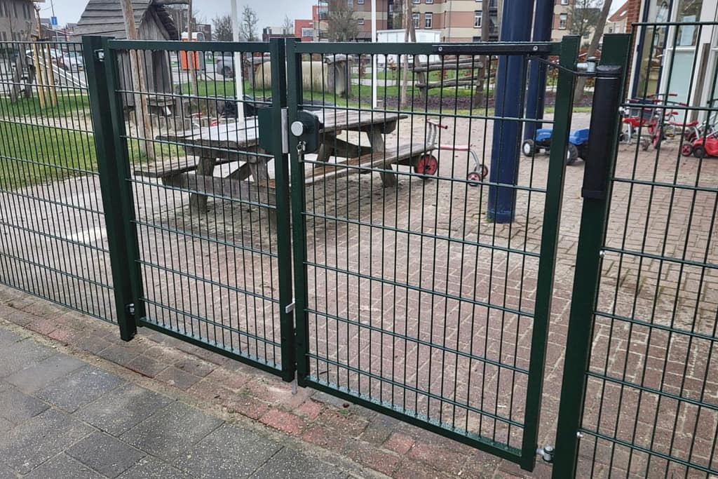 Afrastering in Marknesse