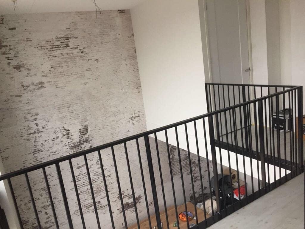 Balkonhekwerk op maat langs een balkon