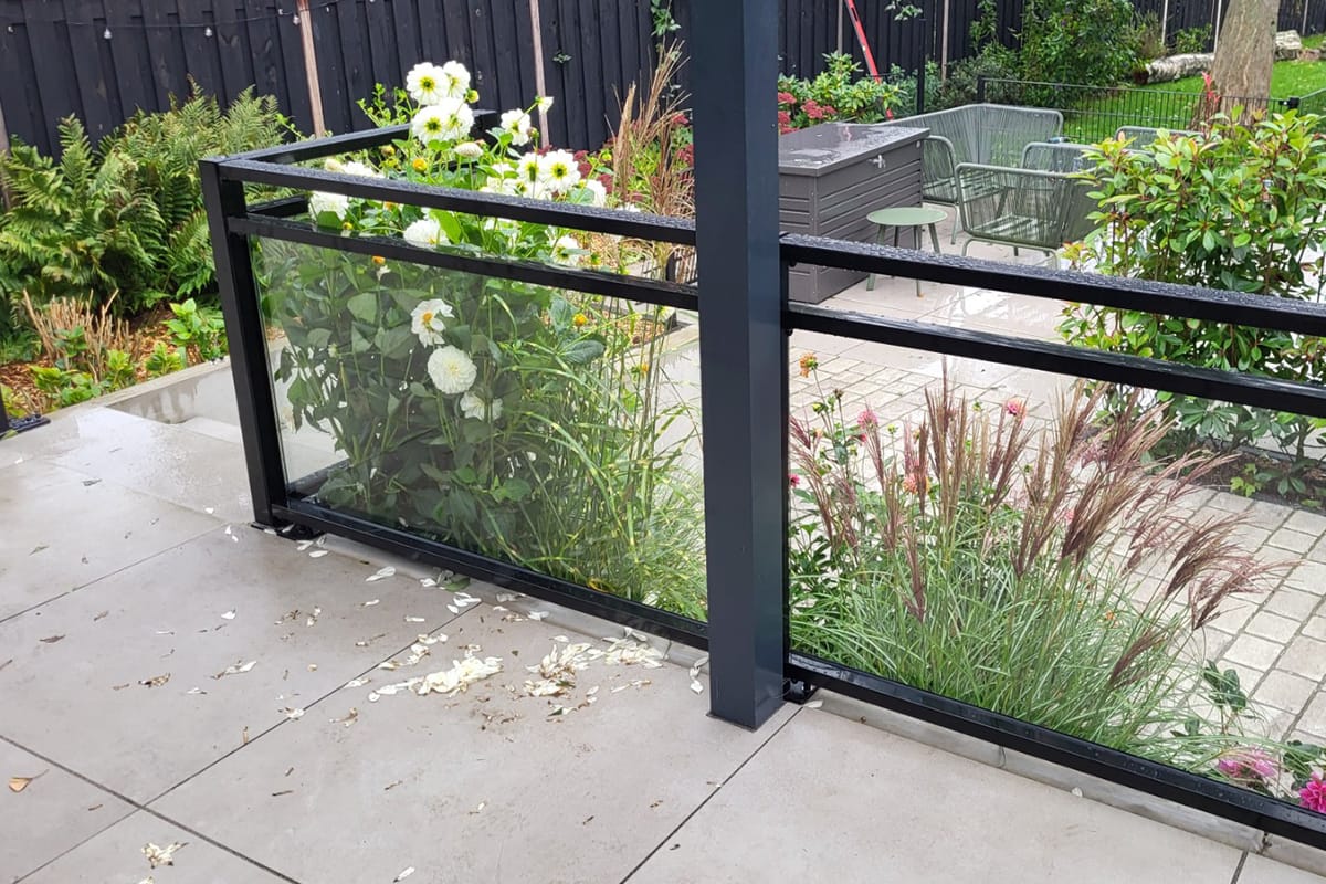Glazen balustrades in Almere