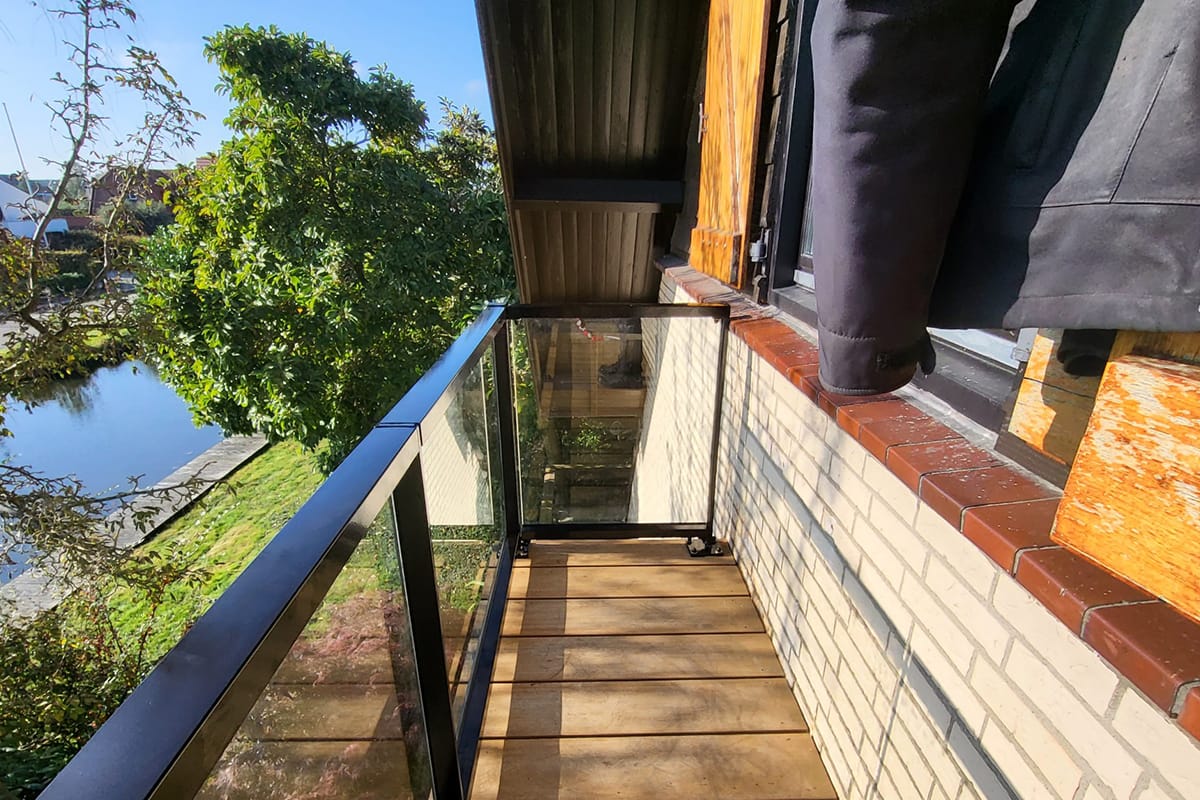 Glazen balustrades in Kraggenburg