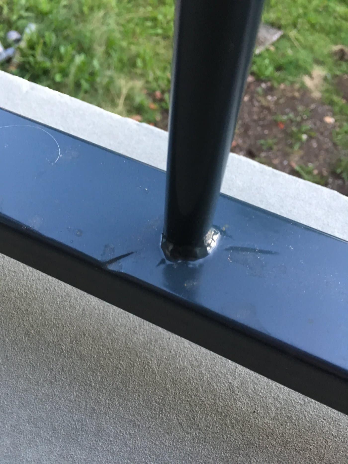 Balkonhekwerk met strekmetaal vulling